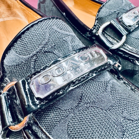 { Coach } : Women's “Felicia” Black Signature Loafers - Picture 3 of 8